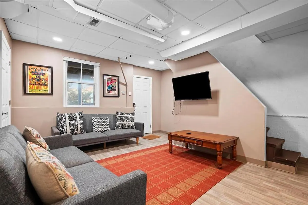 Villa A Million Dollar View And Off Street Parking Pittsburgh